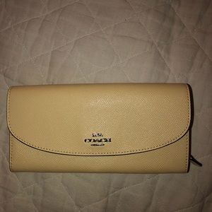Coach Slim Envelope Crossgrain Leather Wallet